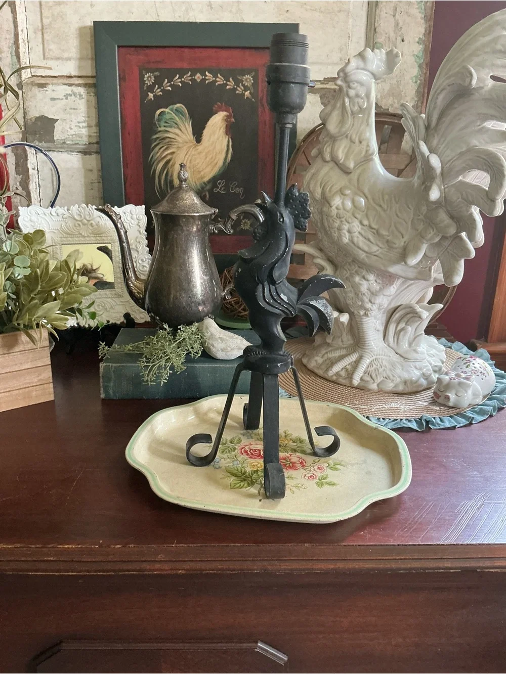 READ Black Rooster Table Lamp Base READ